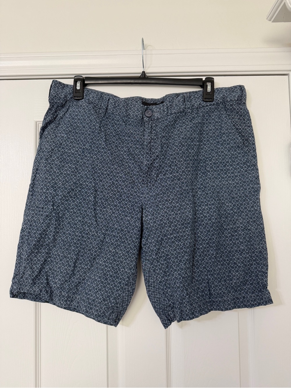 Apt. 9 Navy Blue Geometric Flat Front Shorts